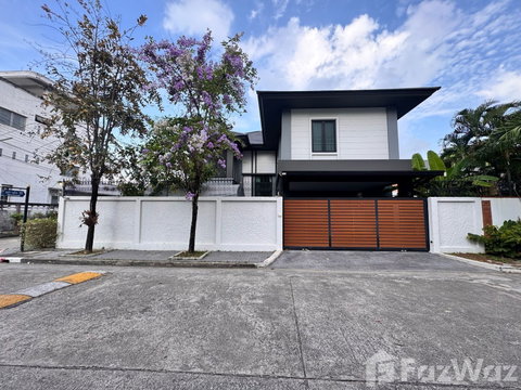 ขาย บ้านเดี่ยว 6 ห้องนอน ในโครงการ หมู่บ้านนภาลัย 5337080
