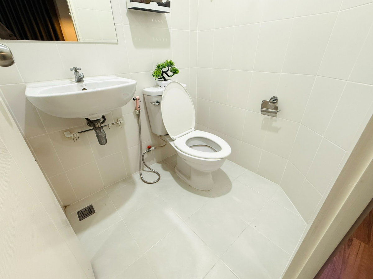 picture Room for sale  v condo Ladkrabang - 16/24