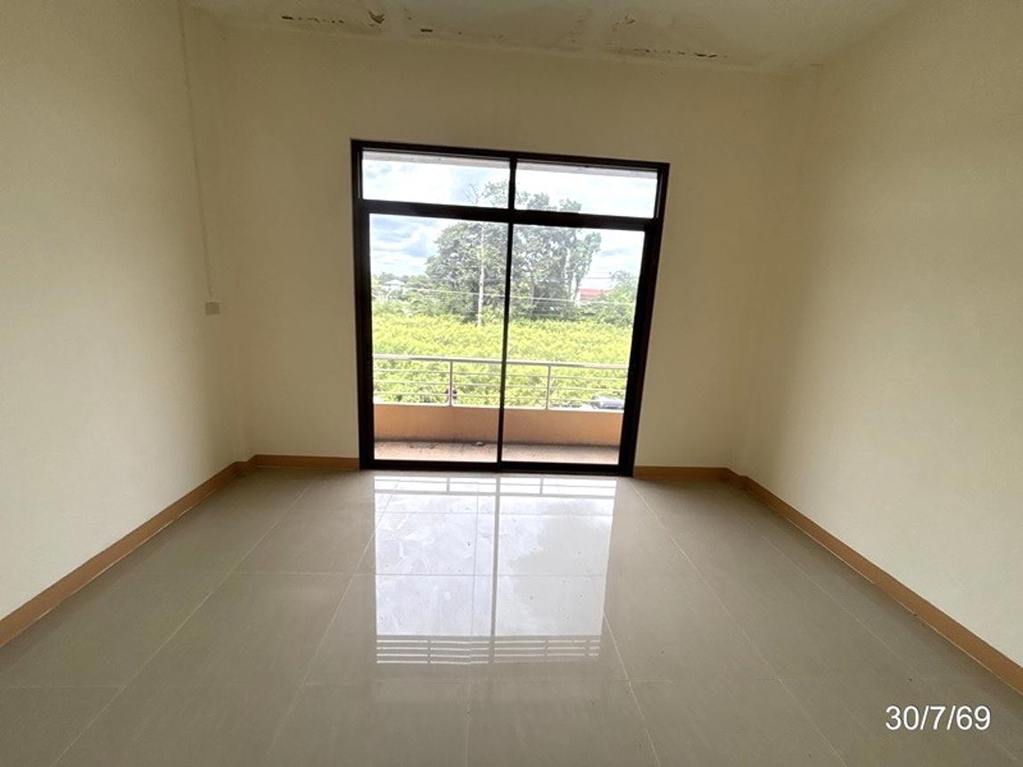 picture SHOP HOUSE 40 Sq.w. Huai Thap Than Si Sa Ket for 4M - 27/37
