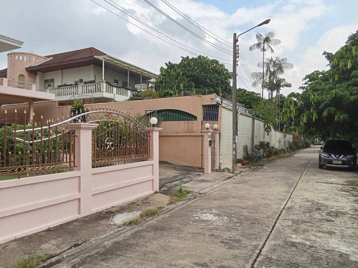 รูป 96882 - ขายบ้านเดี่ยว 2 ชั้น หลังใหญ่ เนื้อที่ 130 ตร.ว. โครงการ "หมู่บ้านบ้านและสวน 2" (กาญจนาภิเษก - พุทธมณฑล สาย 2) - รูปที่ 12/12