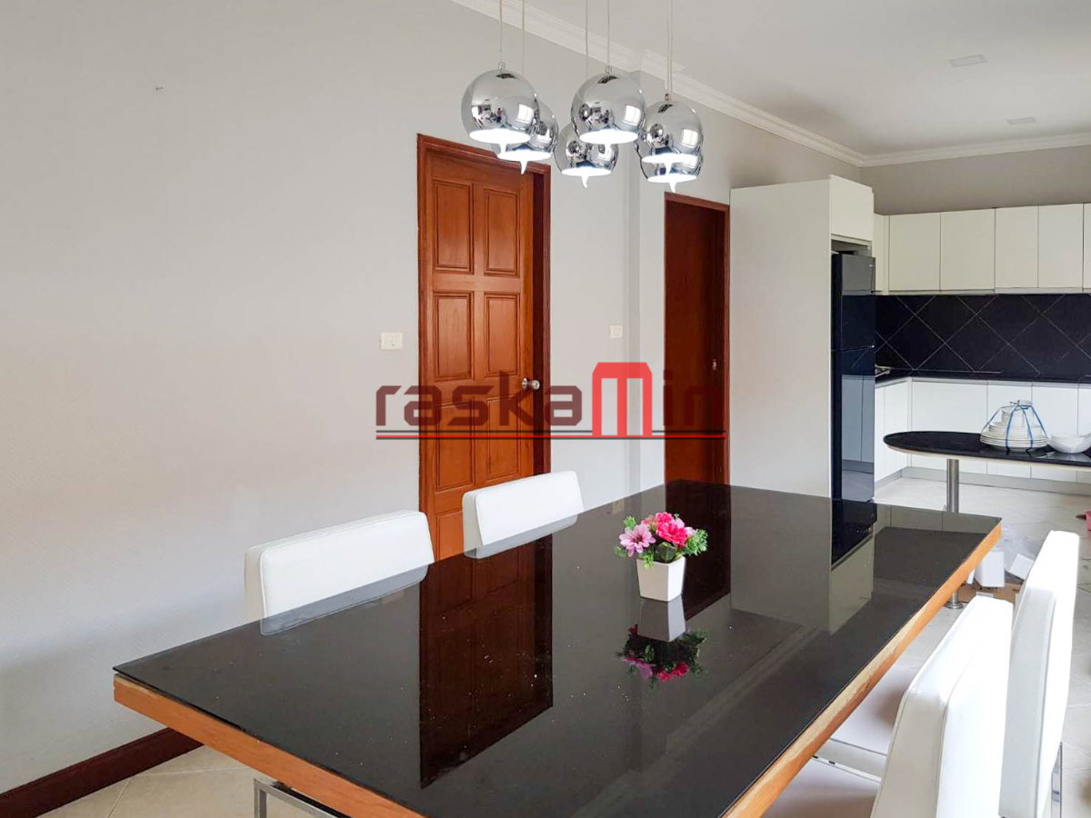 picture Majestic Pool Villa Pattaya for Sale – 3 Bedrooms, Private Beach Access - 10/14