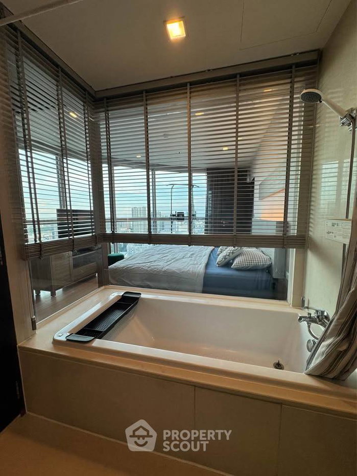 picture 31st-Floor 1-BR At Sky Walk Residences, 200m To BTS Phra Khanong (ID 3474200) - 9/9