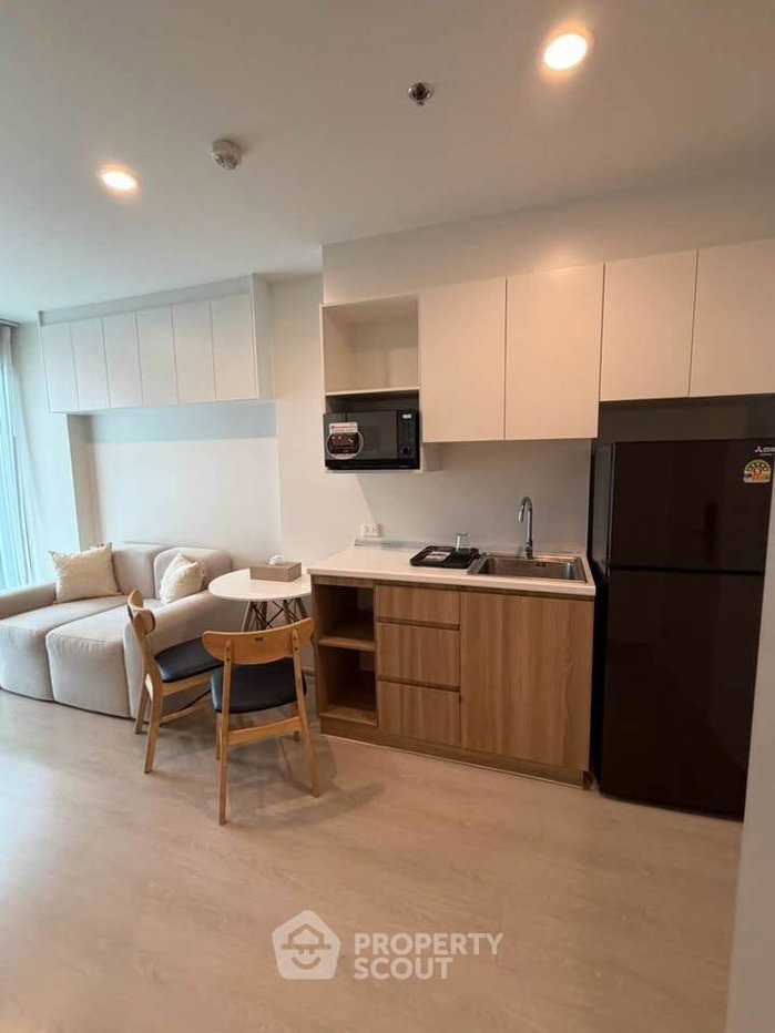 picture 1-BR Condo at Nue Noble Chaengwattana in Bang Talat (ID 3470363) - 5/18