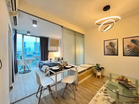🟪🟦🟩🟨🟧 For Rent: The IRIS Rama 9 📍Near Airport Rail Link Hua Mak 🛎️🛎️ | Line@: @assetspro