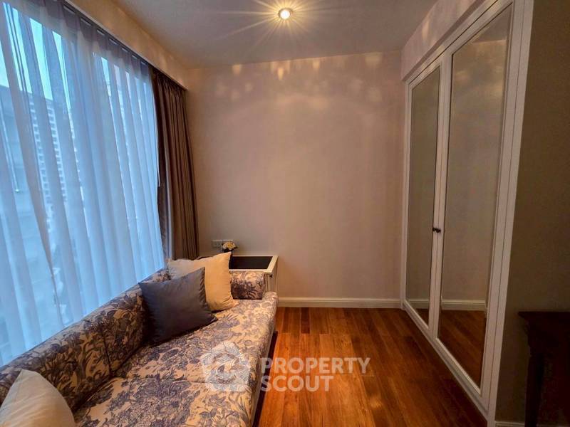 picture 1-BR Condo at Langsuan Ville near BTS Ratchadamri (ID 3470325) - 4/8