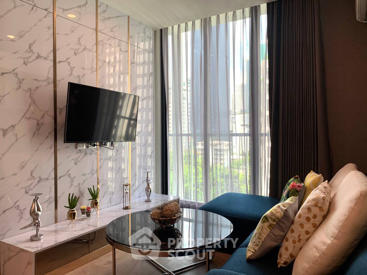 picture 2-BR Condo For Sale At Noble Recole Sukhumvit 19 Near MRT Sukhumvit (ID 513403) - 1/14