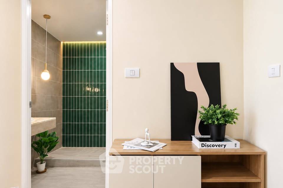 picture 2-BR Condo For Sale At The Trio Garden Condominium (ID 3468062) - 4/29