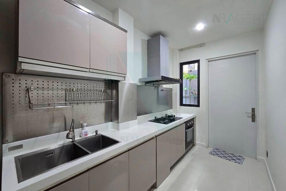 รูป 📌 ให้เช่าบ้านเดี่ยว 3 ชั้น เดอะ เจนทริ พัฒนาการ 2 4 ห้องนอน 5 ห้องน้ำ - รูปที่ 4/8