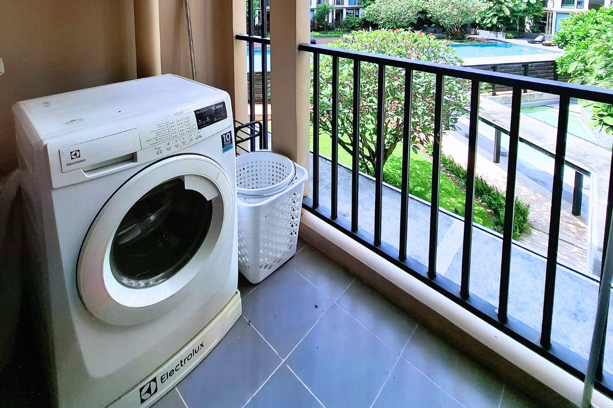 picture Comdominium - The Base Uptown Phuket  Pool View Fully Furnished - 12/12