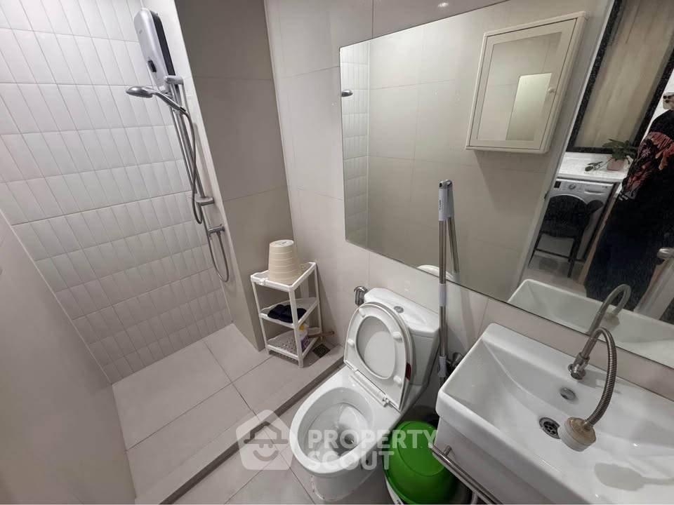 picture 19th-Floor 1-BR Life Asoke Near ARL Makkasan For Rent (ID 3468787) - 8/10