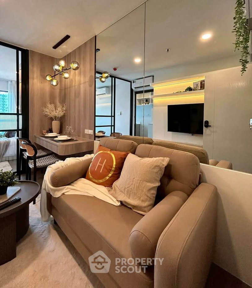 picture 1-BR Condo at Regent Home Wutthakat near BTS Wutthakat (ID 3467199) - 3/7