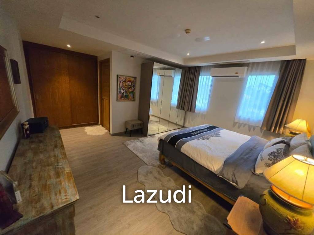 picture Spacious 3-Bedroom Condo Close to HeadStart International School - 9/18