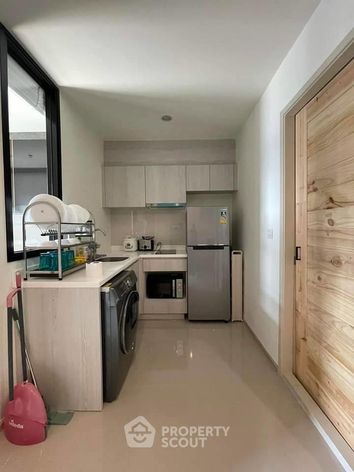 picture 2-BR Condo at Life Asoke near ARL Makkasan (ID 1433845) - 7/12