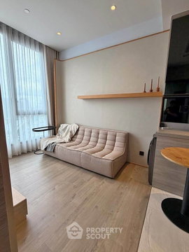 Near MRT Phahon Yothin | 15th-Floor 1-BR, The Crest Park Residences (ID 3468844)