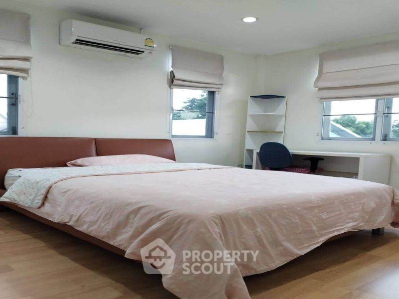 picture 3-BR House For Rent At Smart Home 2, Surasak Si Racha (ID 3469404) - 8/15