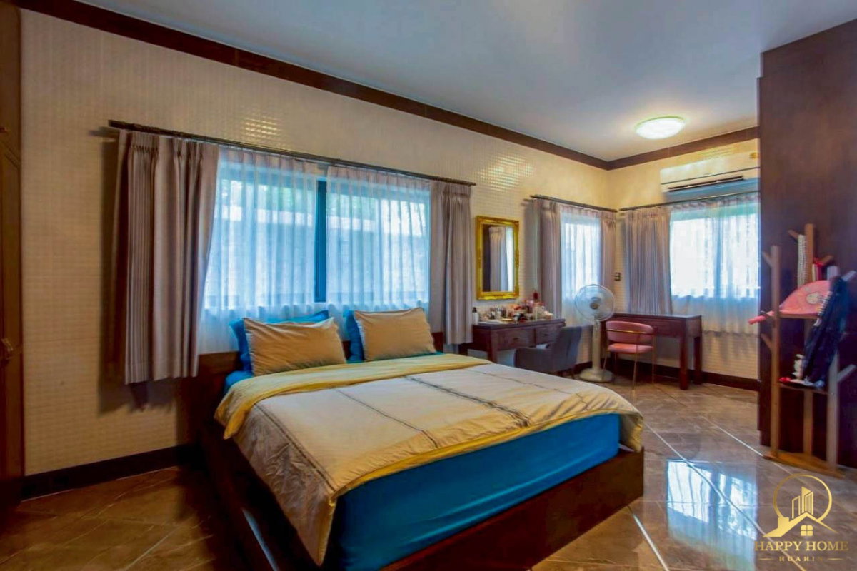 picture Luxury Pool Villa for Sale in Hua Hin Soi 70 - 14/23