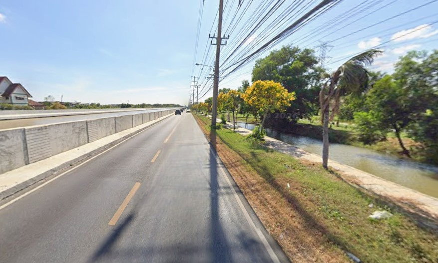 รูป ขายที่ดินถนนเลียบคลองประปา ใกล้รถไฟฟ้า MRT - รูปที่ 1/2