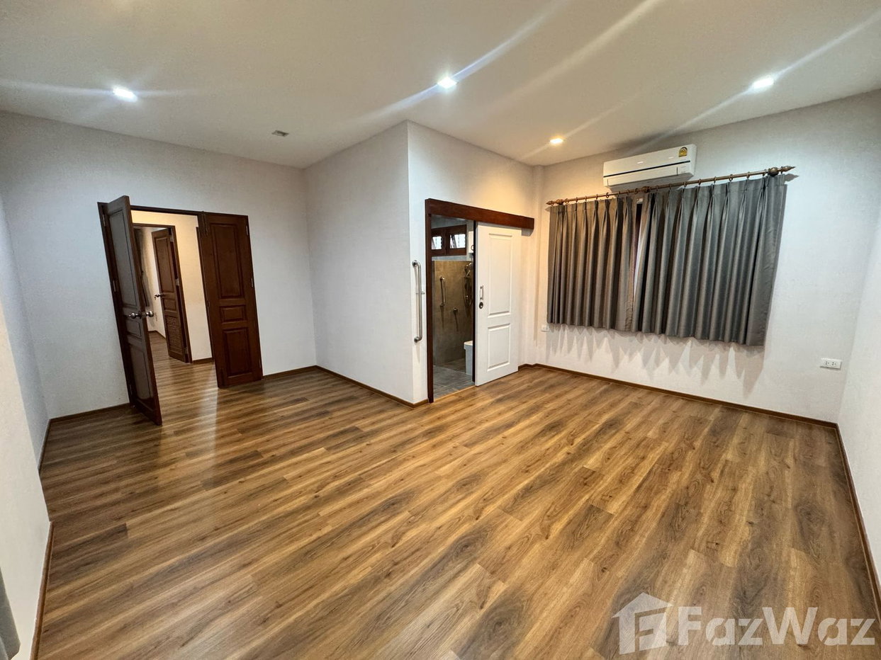 picture 6Bedrooms Corner House+ Warehouse For sale 5337080 - 18/23