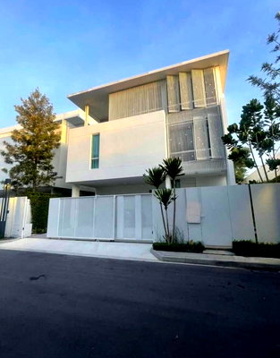 Houses for rent Bangkok : Vive Ekkamai                     -Ramintra