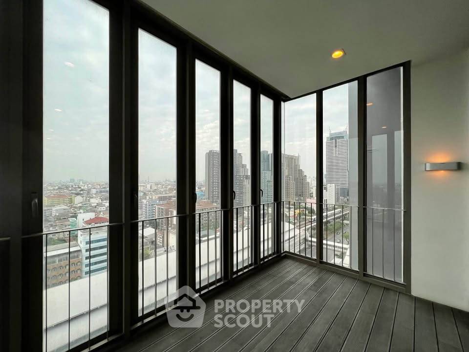 picture 70m To BTS Wong Wian Yai | 2-BR 16th-Floor At The Room (ID 3468201) - 9/18