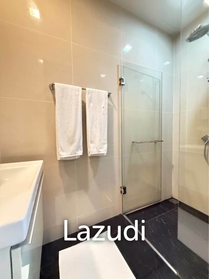 picture 60 sqm modern 1 bedroom condo on 16th floor in Khlong Toei Bangkok - 12/12