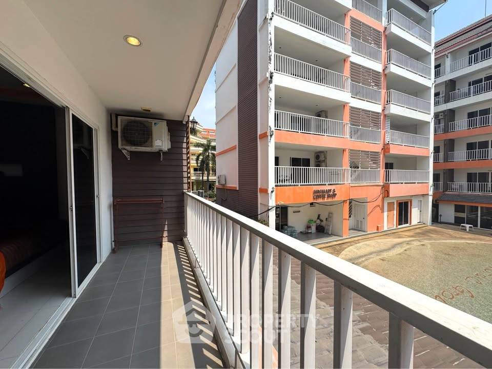 picture Studio Condo at New Nordic VIP 3 close to Phratamnak (ID 3470013) - 14/14