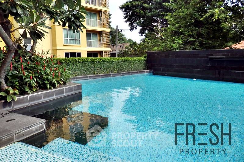 picture 1-BR Condo at Hive Sukhumvit 65 near BTS Ekkamai (ID 884591) - 3/4
