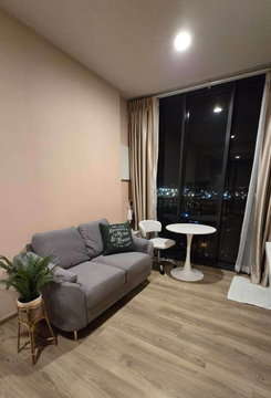 For Rent: Oka Haus, 1 bedroom, 1 bathroom, 35 sqm, 20th floor, Rent THB 20,000/month [RAW-0217]