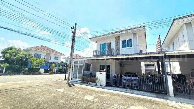 รูป บ้านแฝด เดอะ ไนน์ รังสิต-คลอง 9 ใกล้ถนนวงแหวนรอบนอก หลังมุม เหมาะสำหรับเปิดร้าน - รูปที่ 2/12
