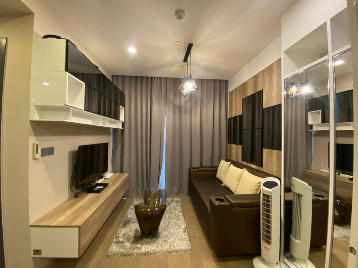 picture ðĒ Ashton Asoke for rent 2 bedrooms, free wifi, free maid 1 a week - 3/7