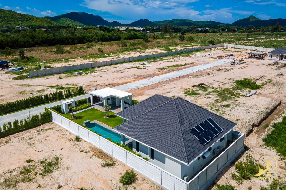 picture Brand new villa for sale in Black Mountain area - 4/50