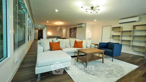 4-BR Condo at The Fine @ River Condominium near BTS Saphan Taksin (ID 3470834)
