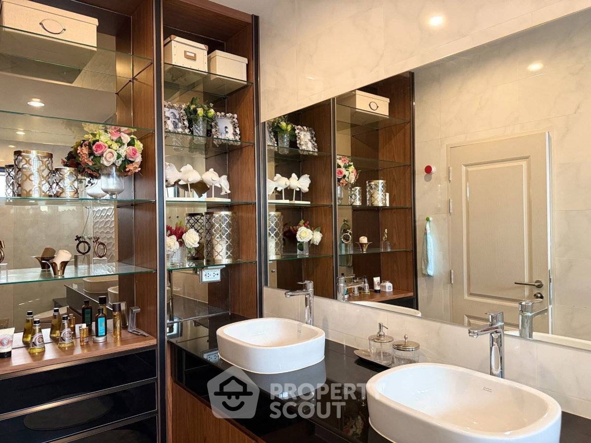 picture 4-BR House at Blue Lagoon 2 Bangna-Wongwaen in Dokmai (ID 3465181) - 8/19