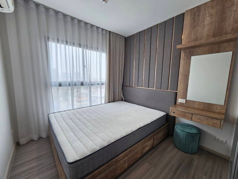 Unit Available at The Parkland Charan - Pinklao–Multiple units available—prices negotiable!