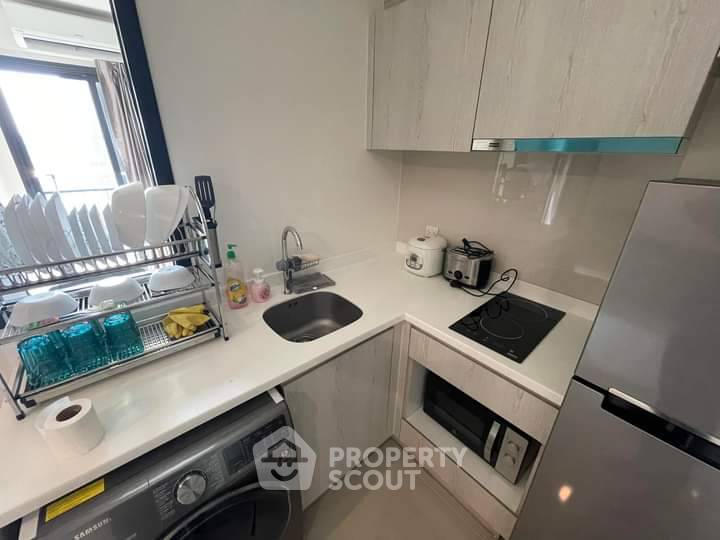 picture 2-BR Condo at Life Asoke near ARL Makkasan (ID 1433845) - 4/12