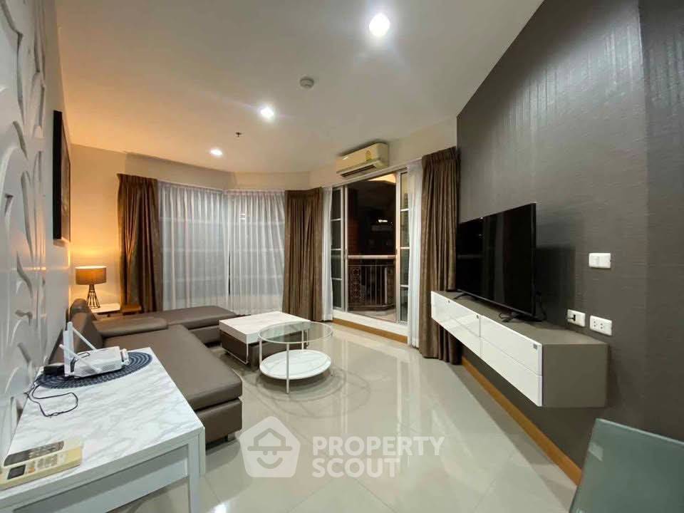 picture 2-BR Condo at Citi Smart Sukhumvit 18 near BTS Asok (ID 3467308) - 8/19
