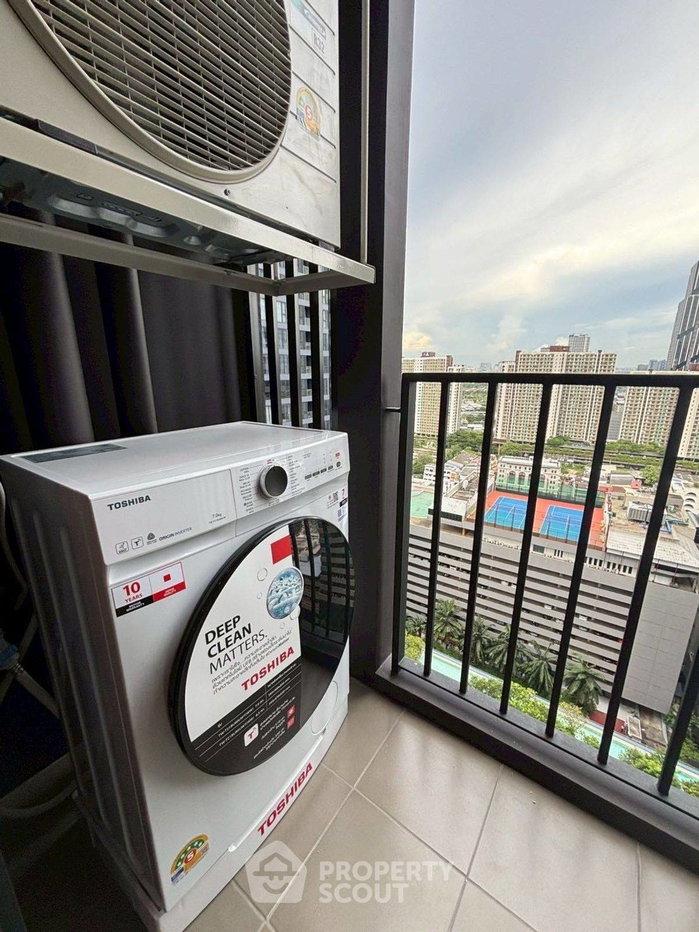 picture 1-BR Condo at Nue District R9 near MRT Phra Ram 9 (ID 3469439) - 11/11
