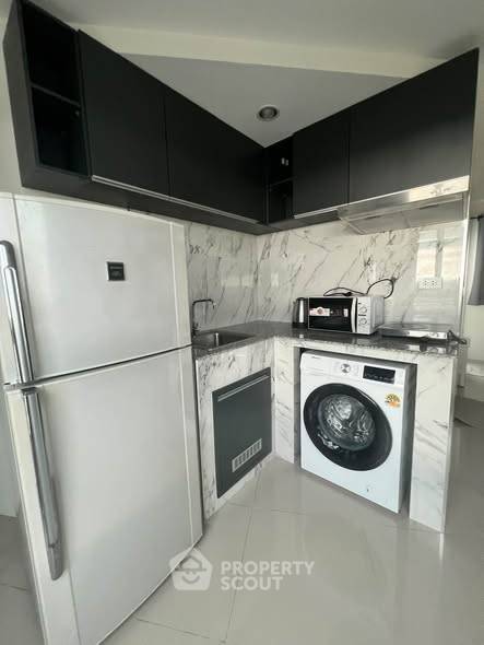 รูป คอนโด 2 ห้องนอน ชั้น 35 Assakarn Place Srinakarin ใกล้ ARL Hua Mak (ID 3469052) - รูปที่ 2/4