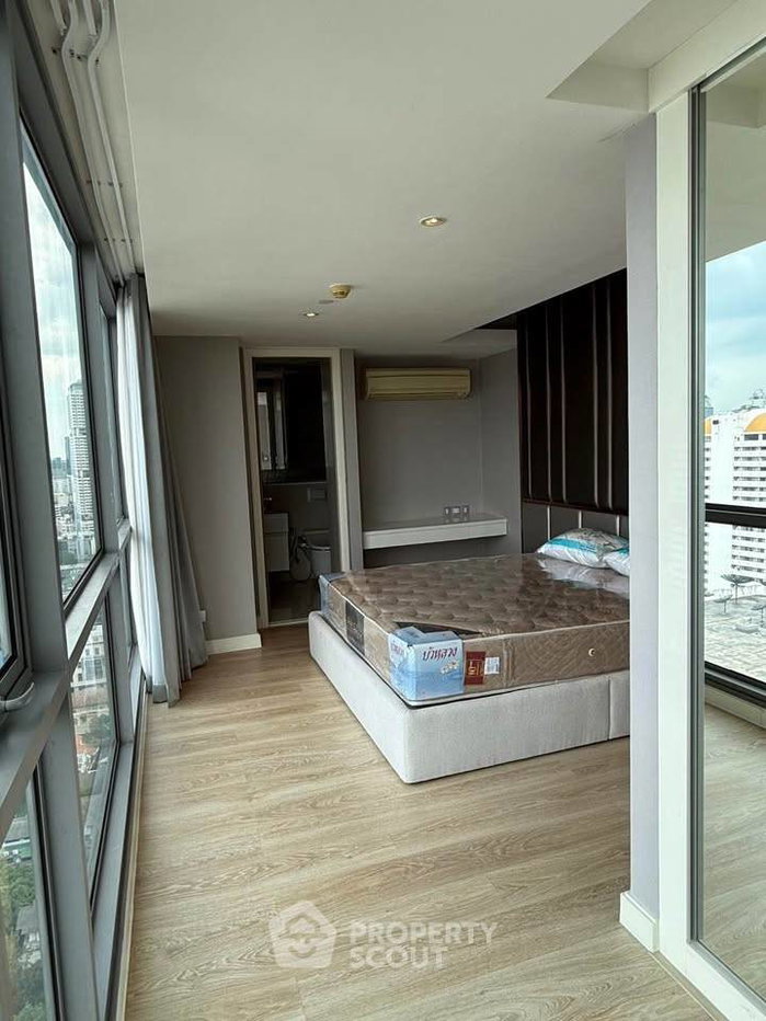 picture 30th–31st-Floor 4-BR H Sukhumvit 43 Near BTS Phrom Phong (ID 3454772) - 14/15