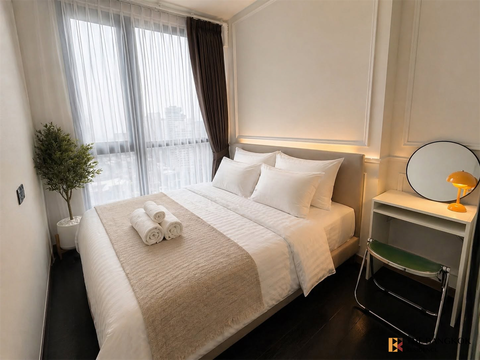 Hurry to book!! Popular rare units Park Origin Thonglor