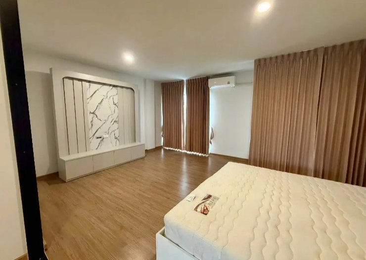 รูป 🏡 ให้เช่าทาวน์โฮมหรู 3.5 ชั้น Maison 168 ลาดพร้าว 101 (K289)
💰 35,000 บาท/เดือน - รูปที่ 20/30