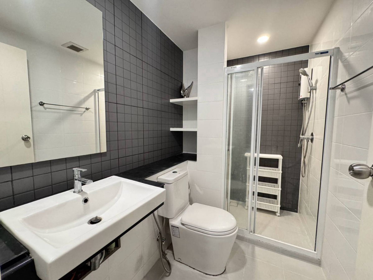 รูป คอนโด Escent park ville ติดเซ็นทรัลเฟส ให้เช่า 11,000 บาท ว่างพร้อมอยู่ - รูปที่ 10/11