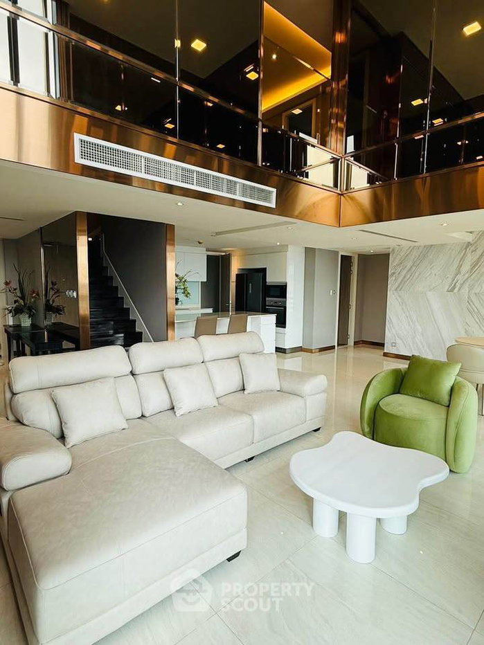 picture 30th–31st-Floor 4-BR H Sukhumvit 43 Near BTS Phrom Phong (ID 3454772) - 9/15