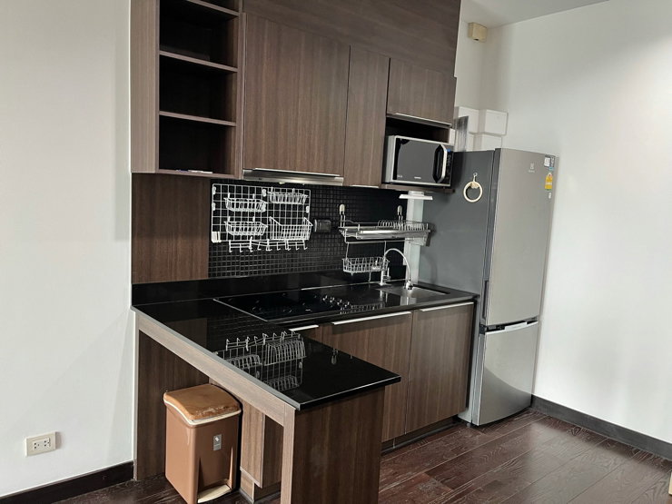 picture Shock price for rent at Ideo Q phayathai - 5/18