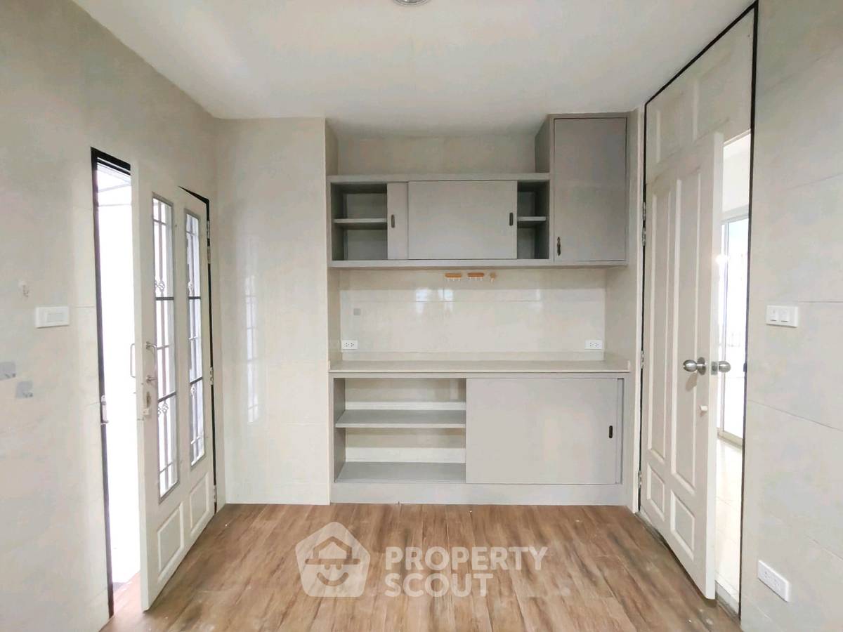 รูป บ้าน 2-ห้องนอน ใน พลับพลา (ID 3471136) - รูปที่ 3/15