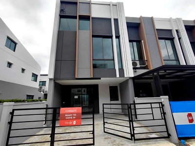 บ้านเดี่ยวให้เช่า : ให้เช่า บ้าน 2.5 ชั้น Pleno Sukhumvit-Bangna 4  (พลีโน่ สุขุมวิท-บางนา 4) (เมกาชิค)