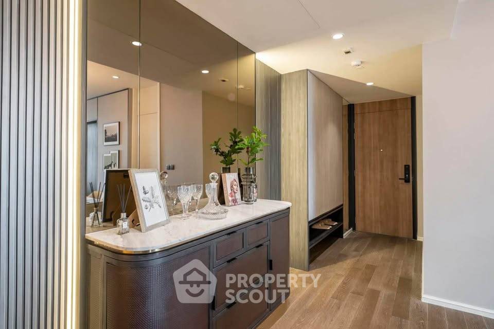 picture 2-BR Condo at Muniq Sukhumvit 23 near MRT Sukhumvit (ID 3473204) - 4/14