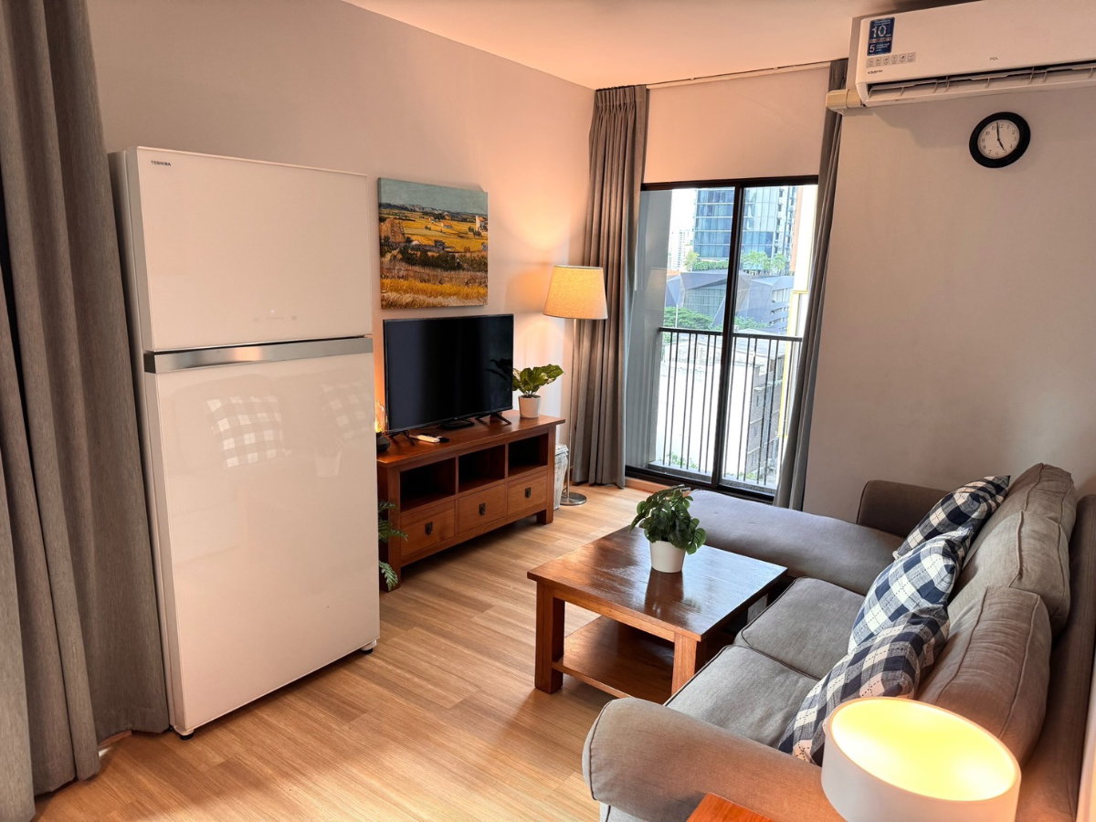 picture 🏢 Noble Refine Corner rooms 2 bedroom, swimming pool view - 3/10