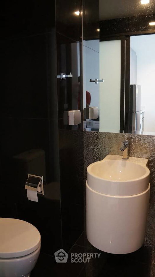 รูป คอนโด สตูดิโอ ที่ ริทึ่ม สุขุมวิท 36-38 ใกล้ BTS ทองหล่อ (ID 3470230) - รูปที่ 4/5