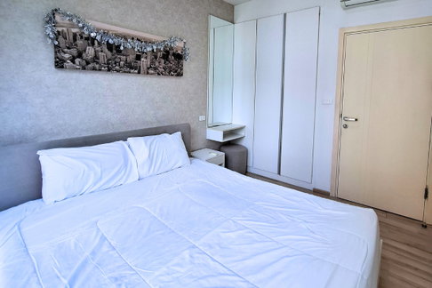 Comdominium - The Base Uptown Phuket Pool View Fully Furnished